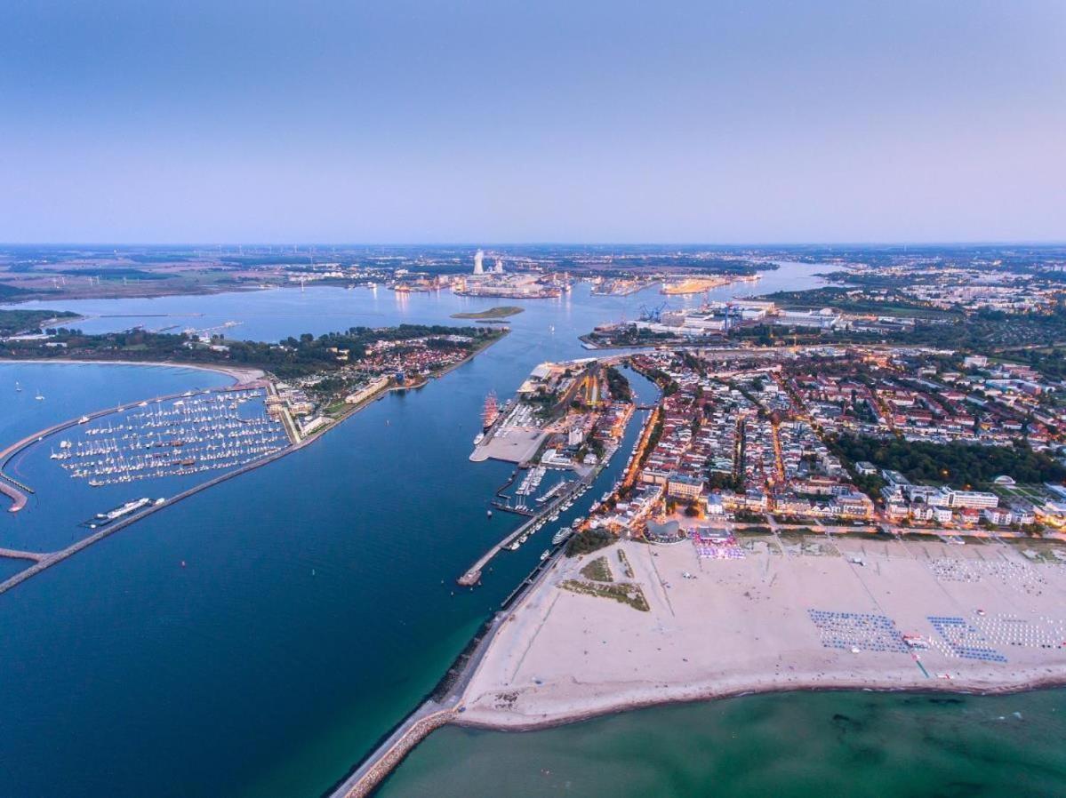 Ferienhaus Schotstek Villa Rostock Dış mekan fotoğraf